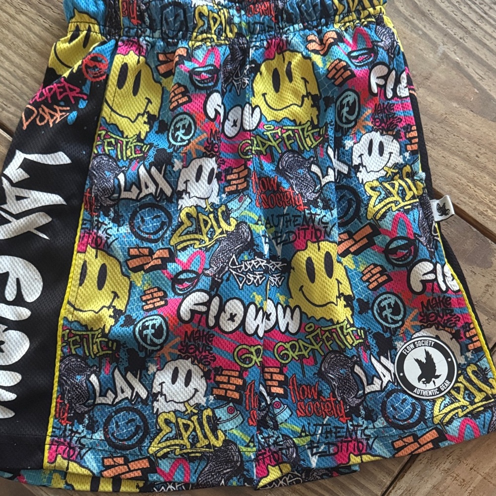 Lax flow society shorts